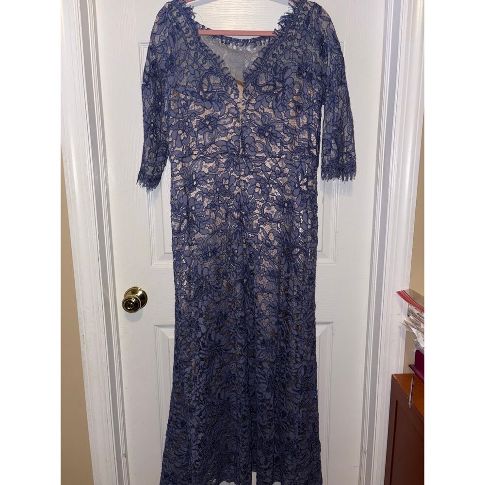 JS Collection mother of the bride blue lace dress size 14 - Picture 4 of 9